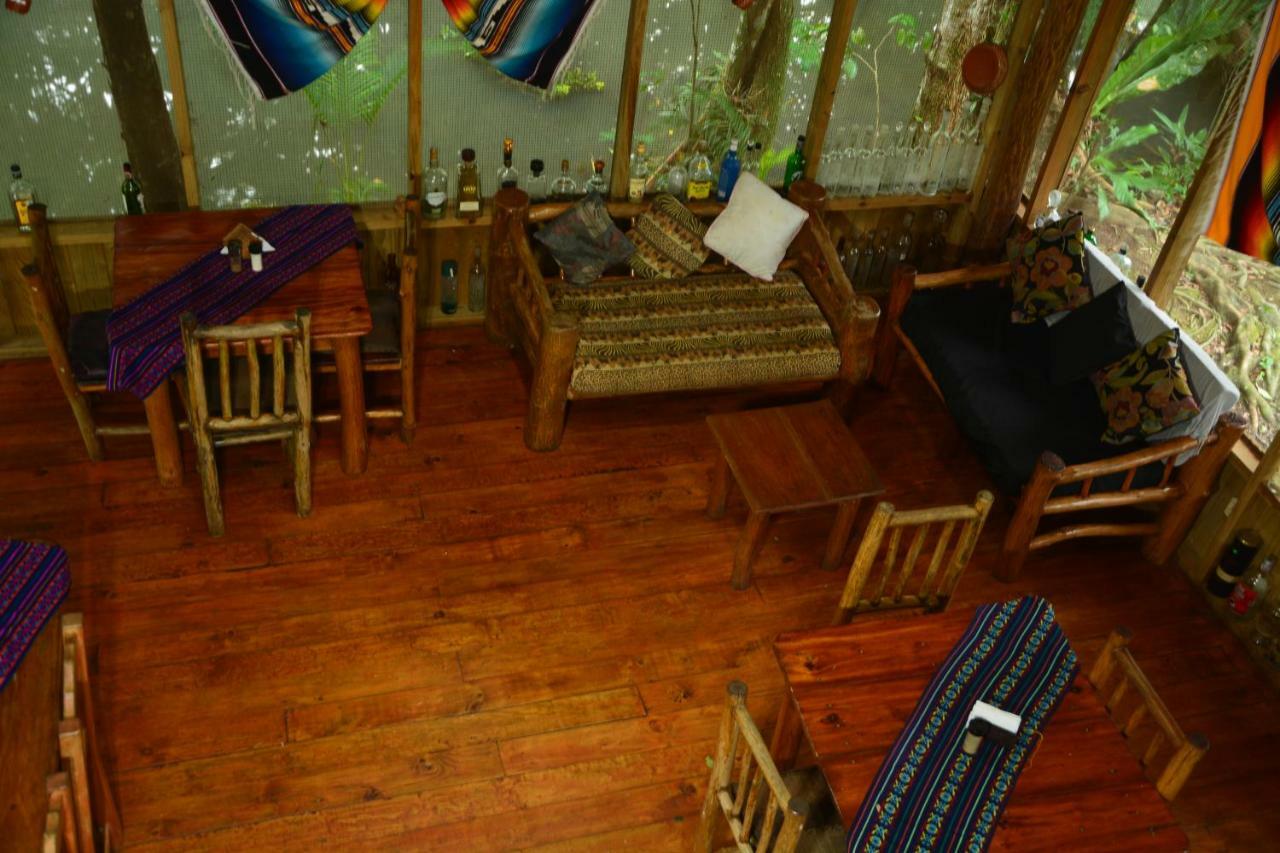 Hotel Kangaroo Y Restaurante نهر دولسي المظهر الخارجي الصورة