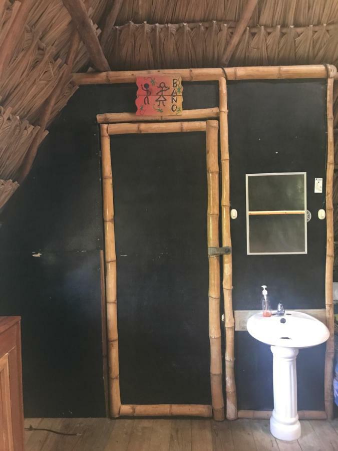Hotel Kangaroo Y Restaurante نهر دولسي المظهر الخارجي الصورة